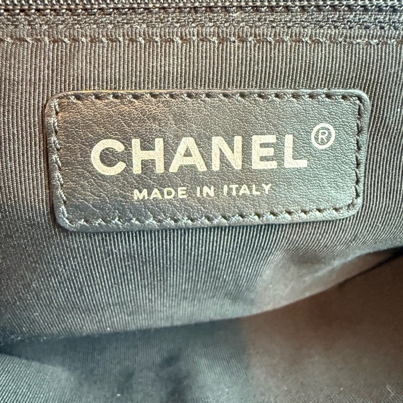 Chanel ‘Canvas No. 5 Camellia Flap Bag’ - Picture 6 of 14